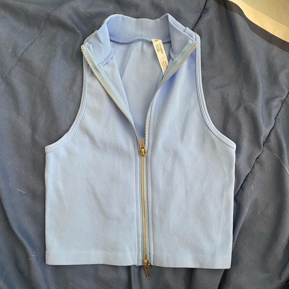 FULL ZIP TENNIS TOP WITH COLLAR